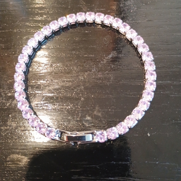 Elegant Silver tone and Pink Tennis Bracelet - Picture 1 of 7